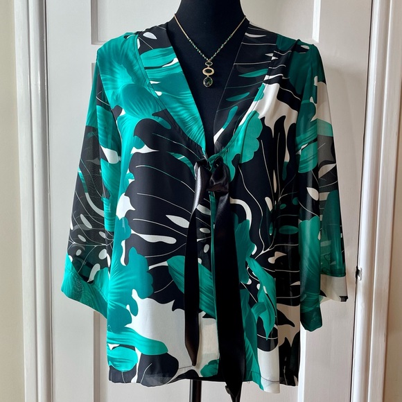 Tropical Print Tie Front Cover Up, NWOT - Picture 1 of 11